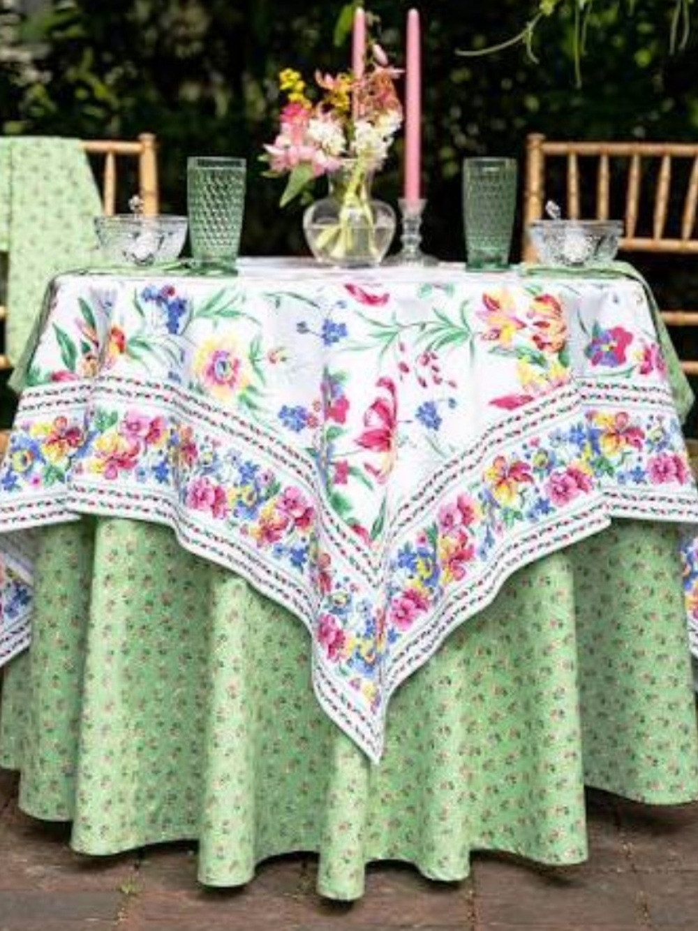 April Cornell Lilly Floral Lilliannna Cotton Tablecloth